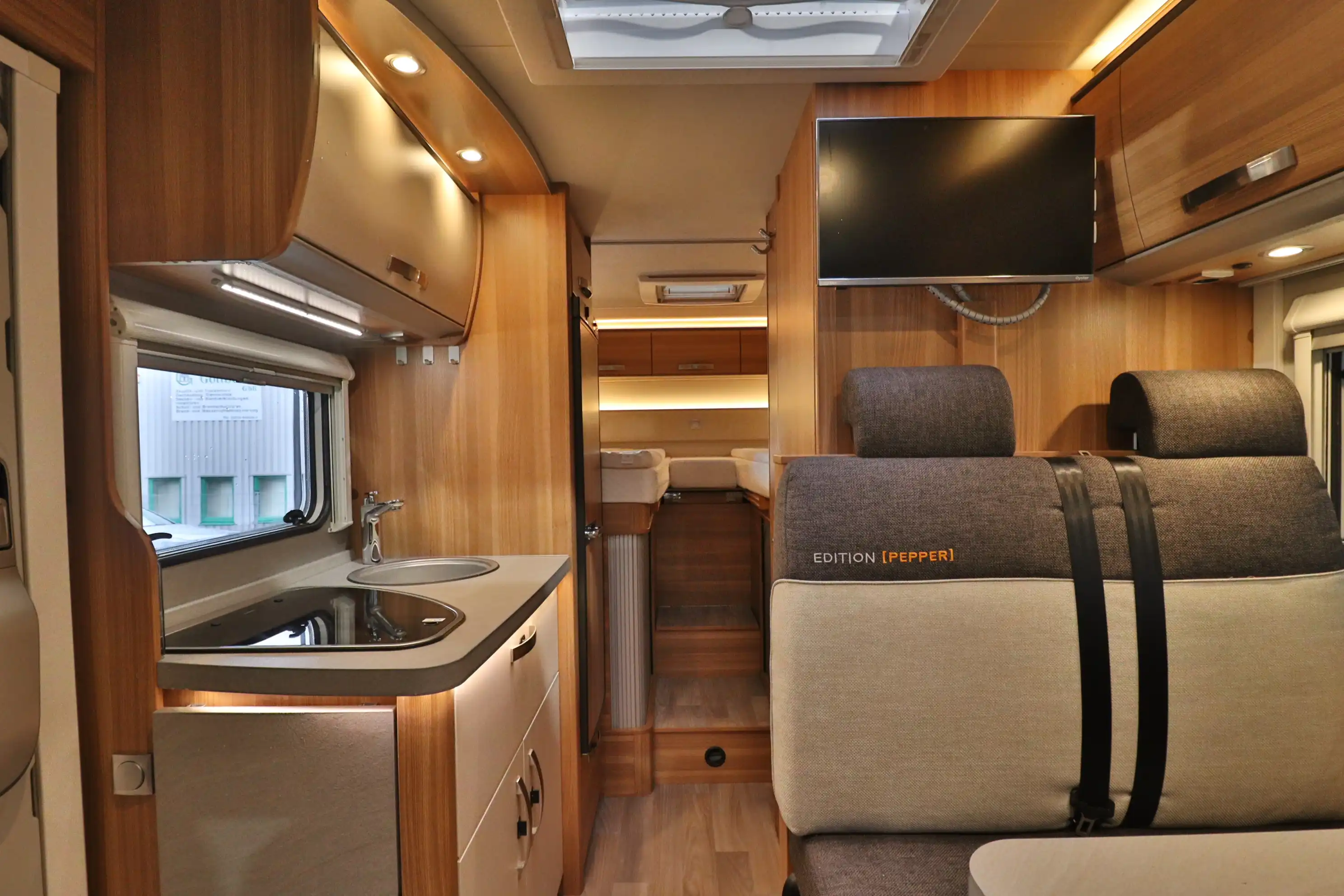 WEINSBERG Cara Compact 600 MEG Edition Pepper